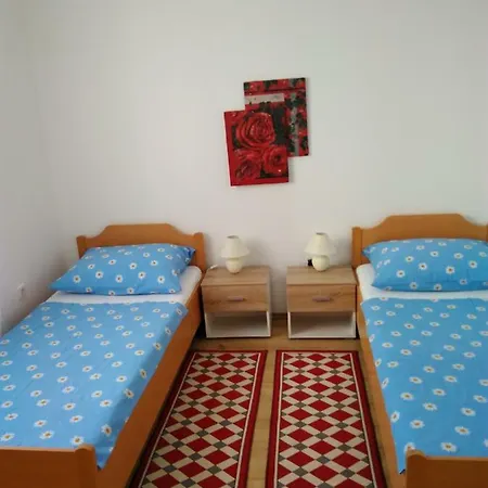 Mara Apartment Pula